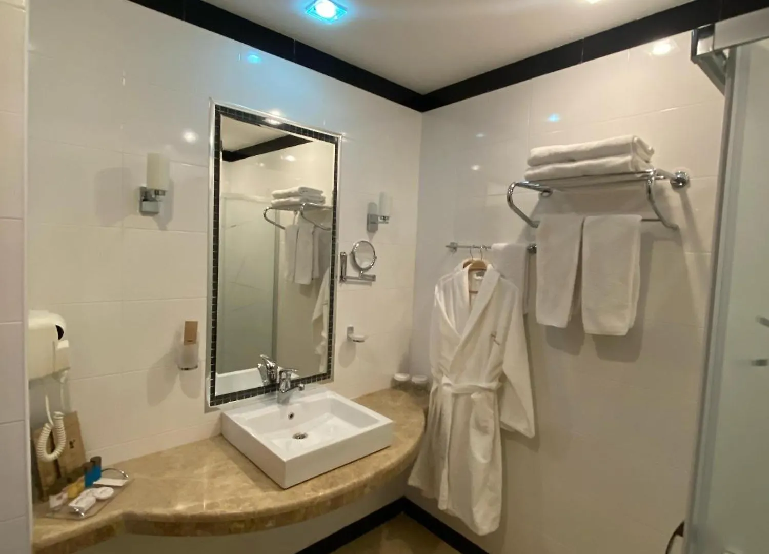 Khazri Hotel Shafran 5*,
