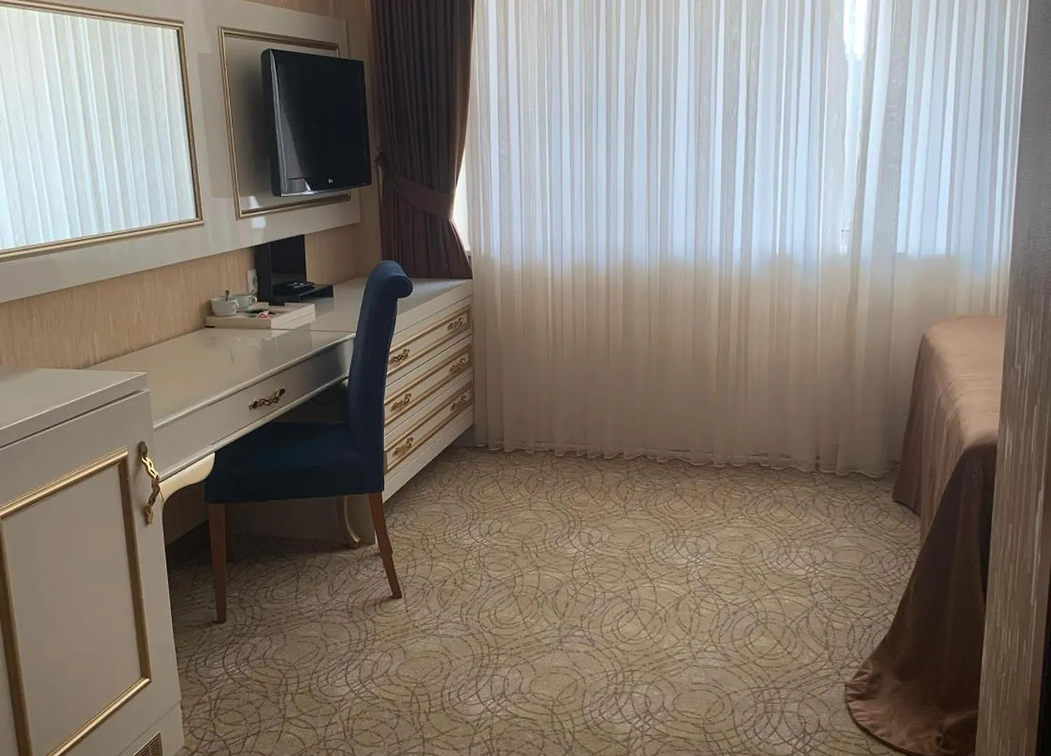 Khazri Hotel Shafran