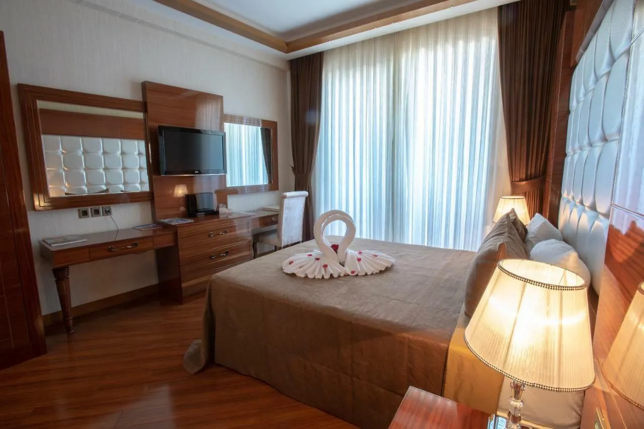 Khazri Hotel Shafran