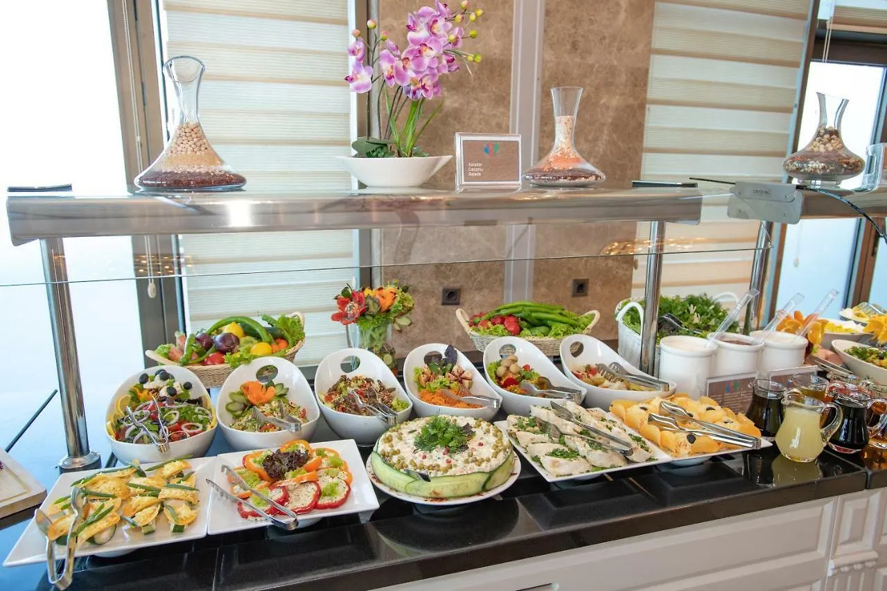 Khazri Hotel Shafran